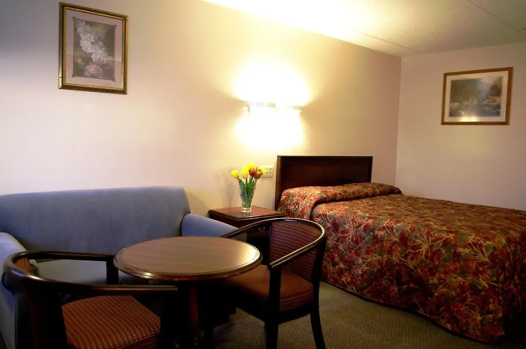 Grand Motel Toronto