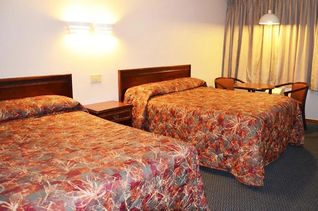 Grand Motel Toronto